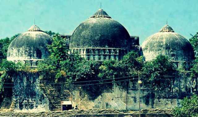बाबरी मस्जिद प्रकरण : आडवाणी र जोशीसहित सबै ३२ अभियुक्तलाई सफाइ