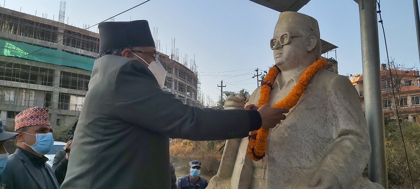 बैठक सकेर बल्खु पुगे प्रचण्डः भने- एकता आवश्यक छ