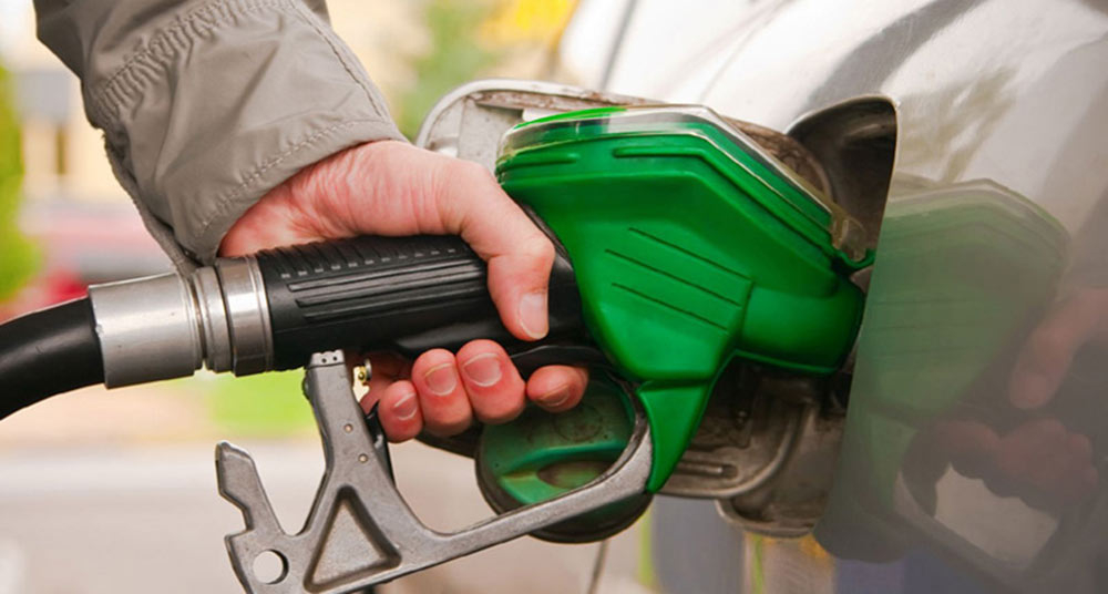 इन्धनको मूल्य  बढ्यो : पेट्रोल ११४ पुग्यो