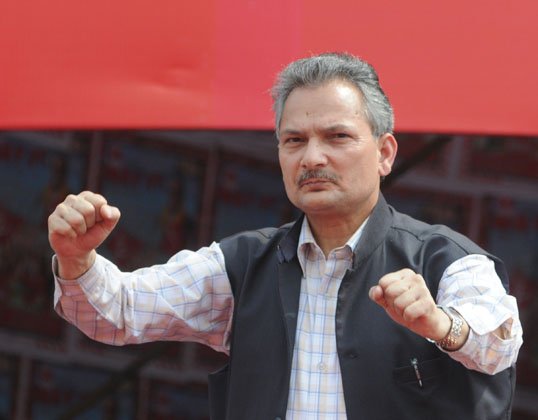 कांग्रेस खच्चड र कम्युनिष्ट पाखण्डी : बाबुराम