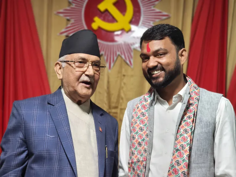 माओवादीका नेता शंकर महतो एमालेमा प्रवेश