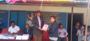 कालिका इंग्लिश बोर्डिङ स्कुलद्वारा पुरस्कार वितरण